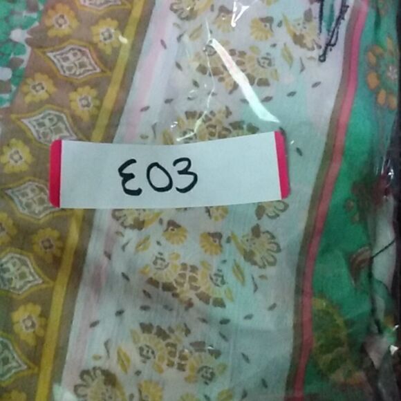 Cupio | Short Sleeve Ruffled Floral Blouse - Picture 6 of 6